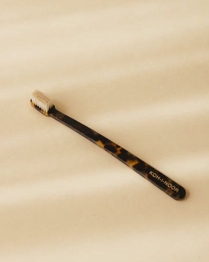 Koh-i-Noor Coccola Toothbrush